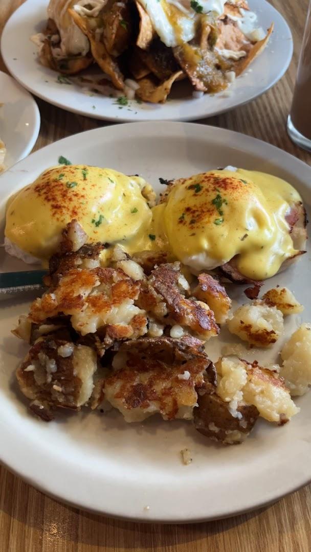 Rocky Bay Cafe & Delicatessen